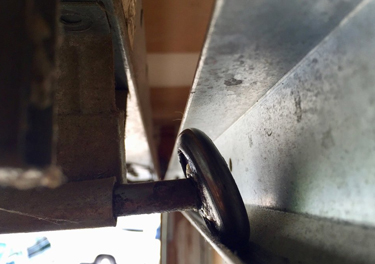garage door roller repair in Oak View